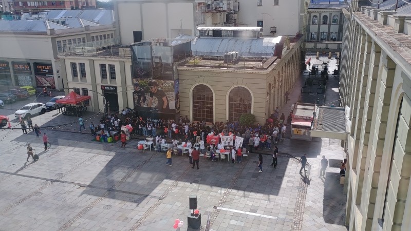 Turmas Participam de Evento no Shopping Total